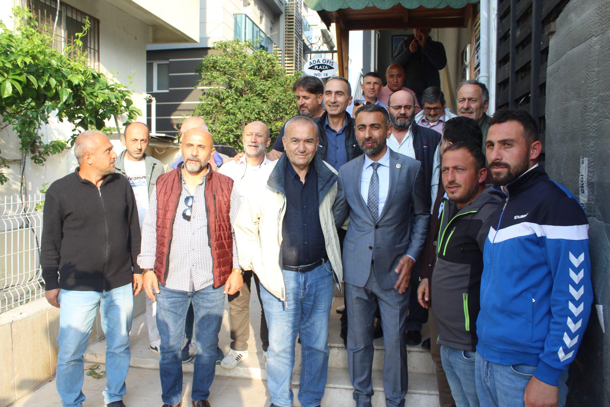 Rıdvan Eşin’e Dalga dalga destek
