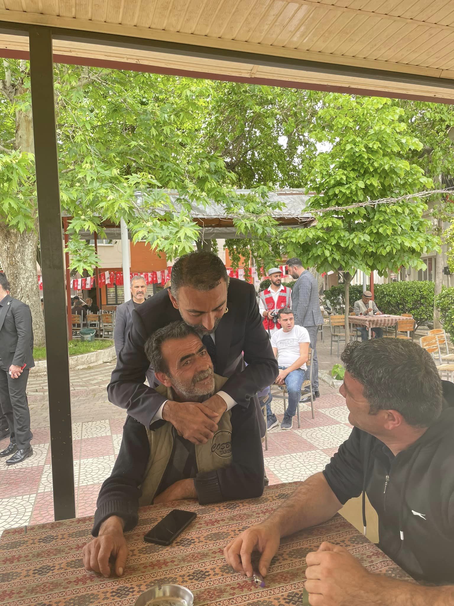 Rıdvan Eşin Gümbür gümbür geliyor
