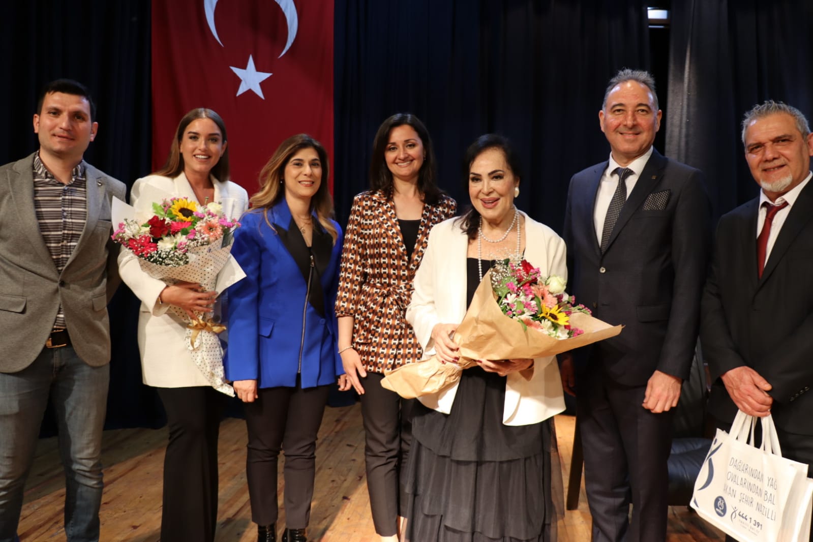 Yeşilçam'ın Sultanı Nazilli'yi çok sevdi