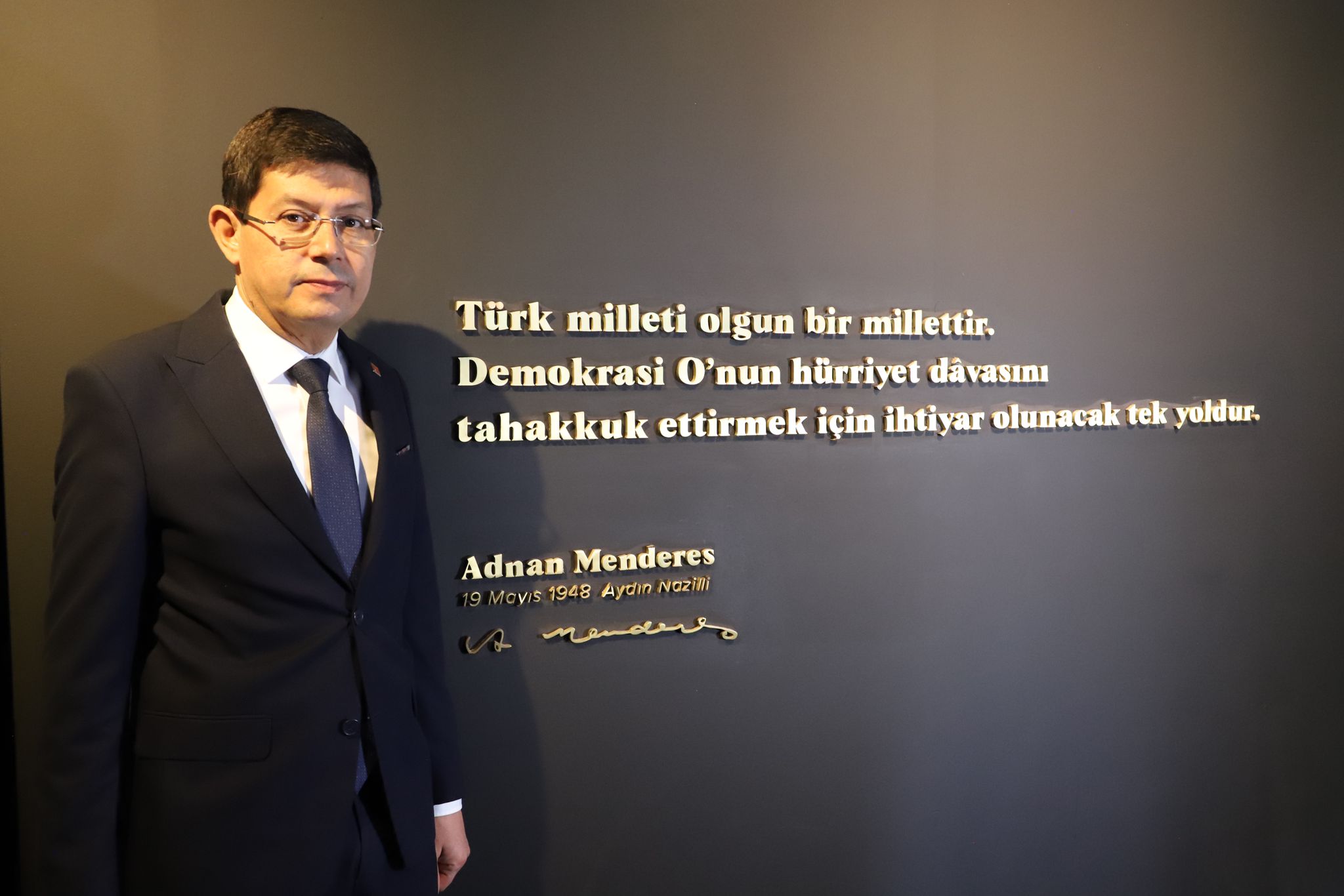 ÇAKIRBEYLİ'DE MENDERES ANILDI