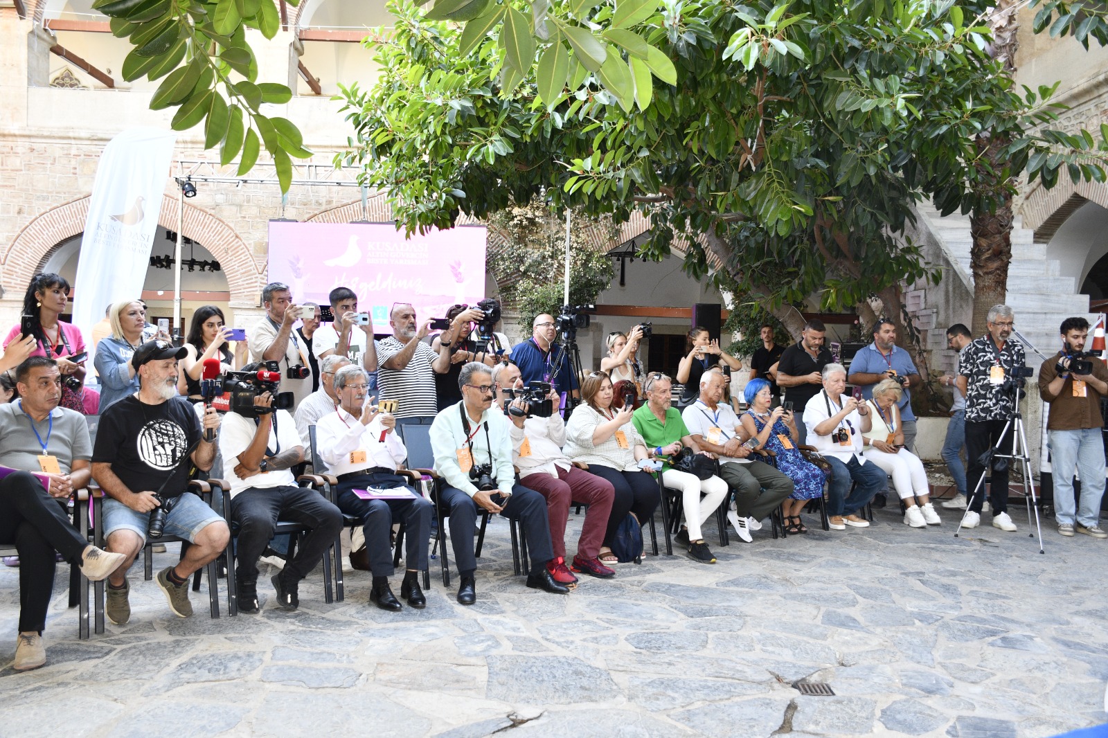26. KUŞADASI ALTIN GÜVERCİN HEYECANI BAŞLADI