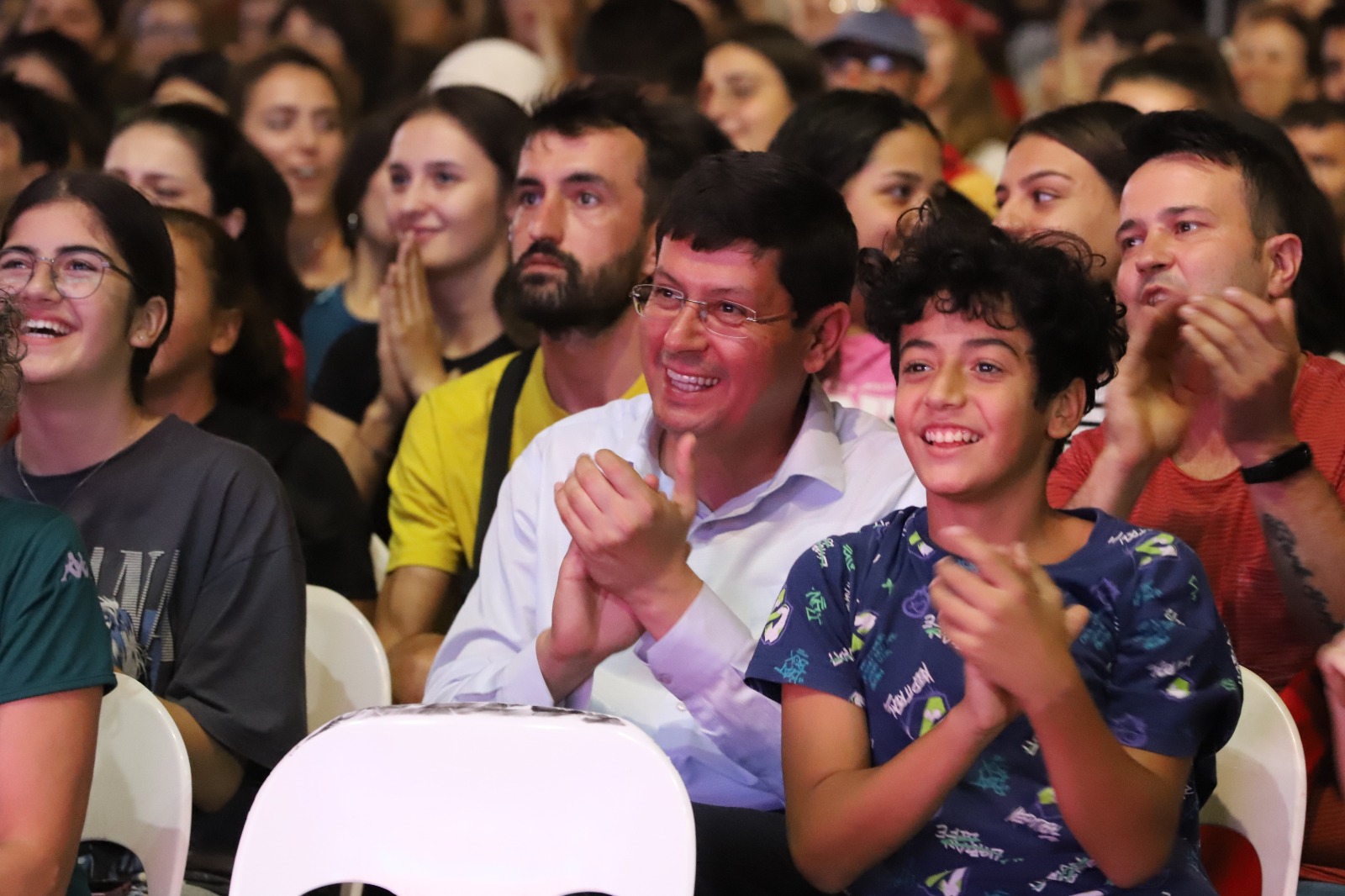 "Şampiyonluk Coşkusu Meydanlara Sığmadı"