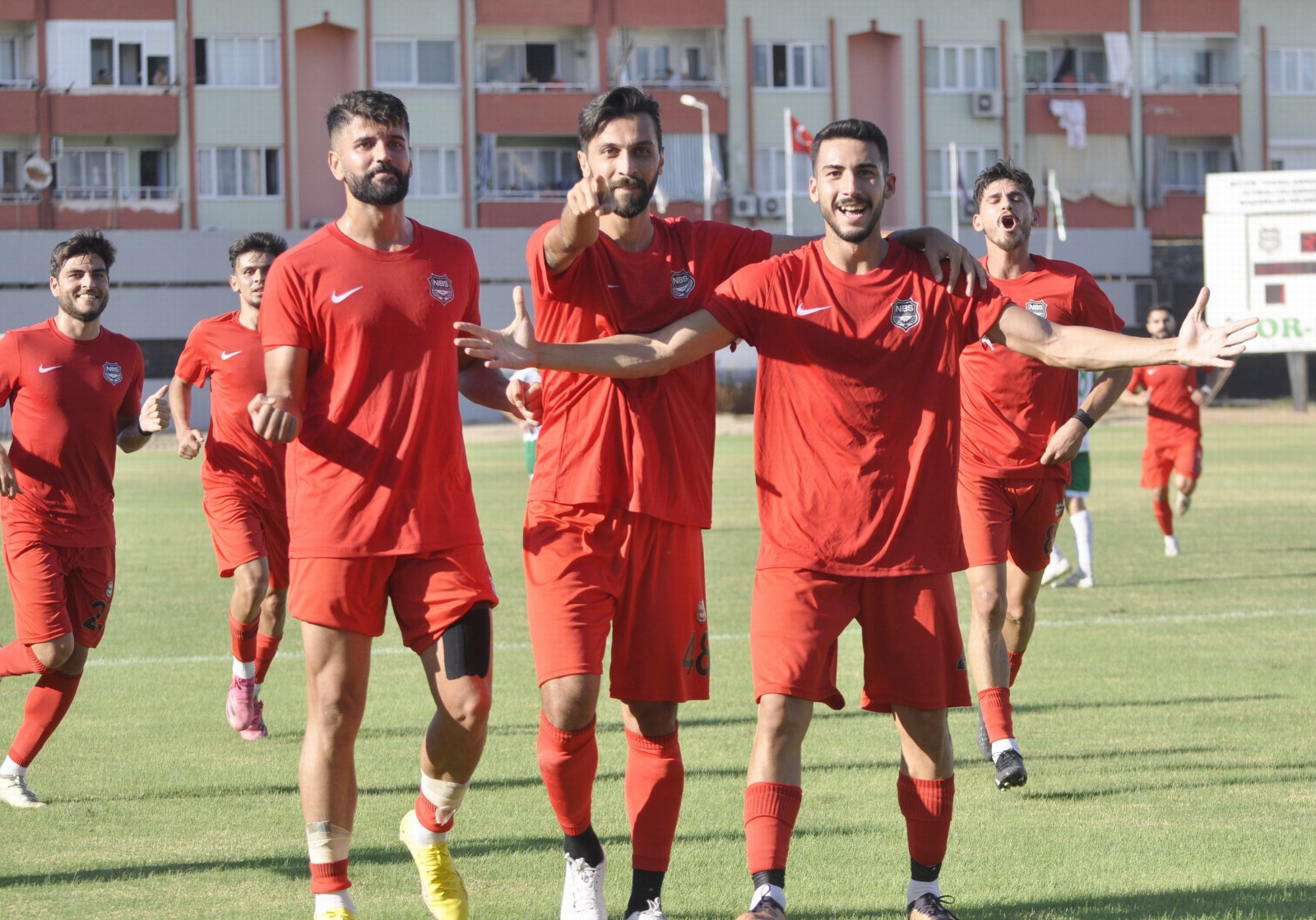 Nazilli Belediyespor 4 Köşe