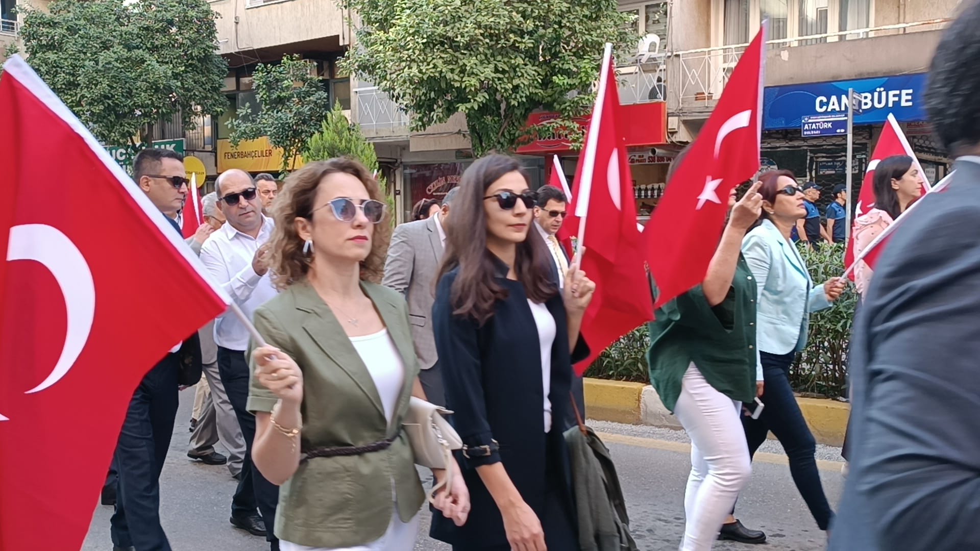 ATATÜRK'ÜN NAZİLLİYE GELİŞİ KUTLANIYOR