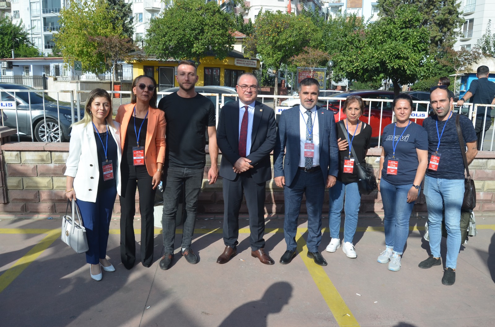 CHP’de Hikmet saatçi güven tazeledi.