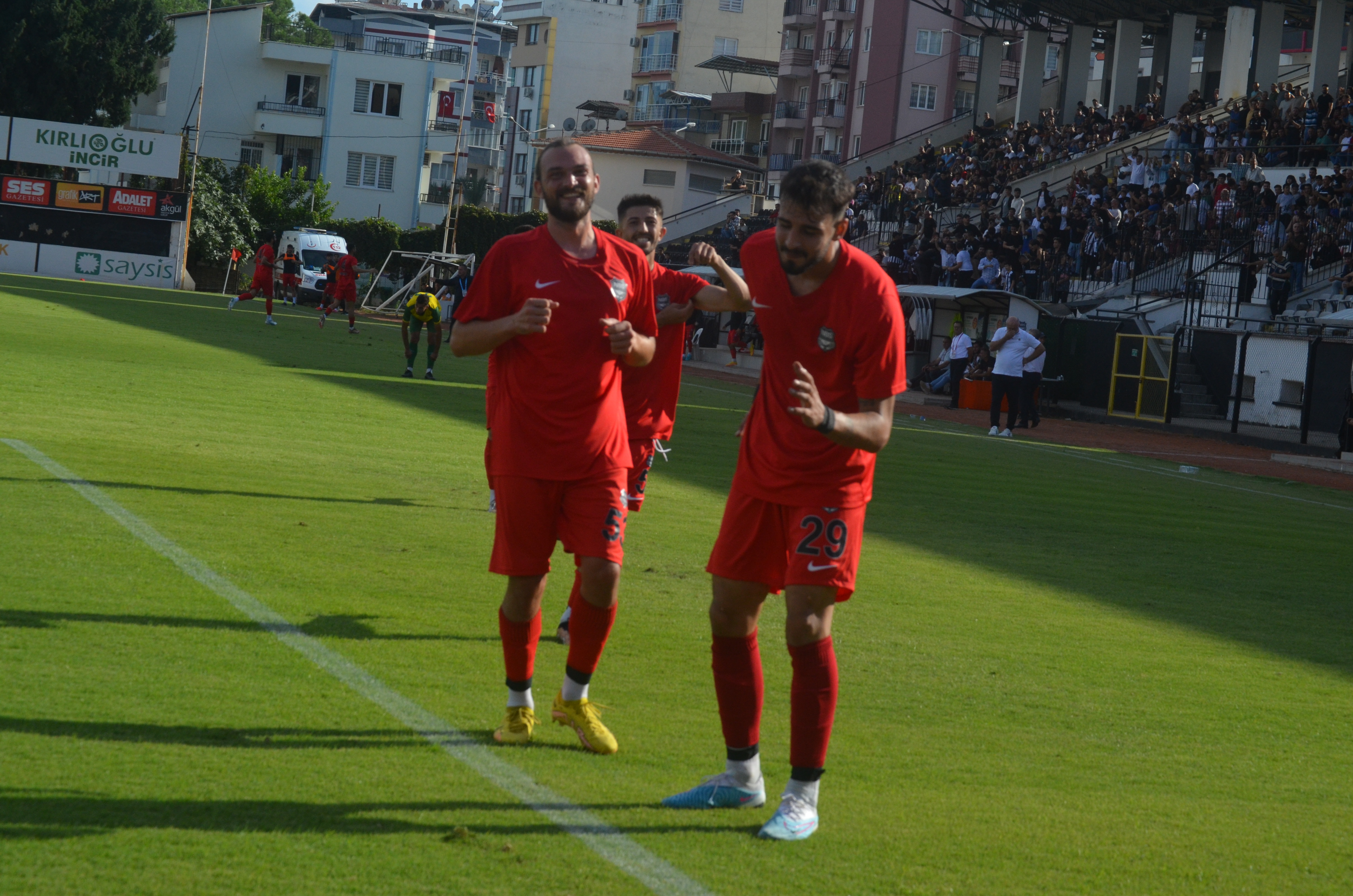 Nazilli Belediyespor Durdurulamıyor