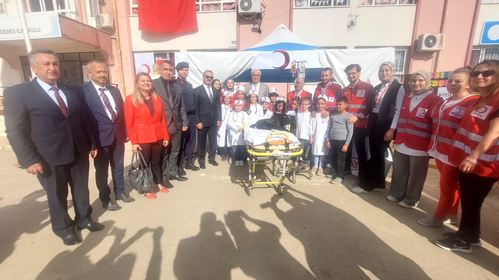 KIZILAY HAFTASI ETKİNLİKLER İLE BAŞLADI