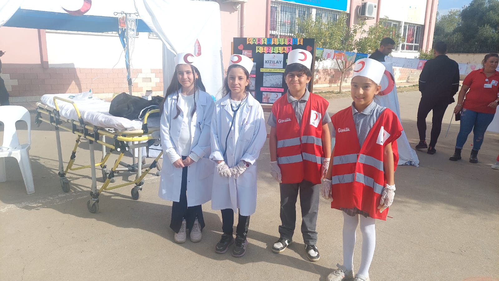 KIZILAY HAFTASI ETKİNLİKLER İLE BAŞLADI
