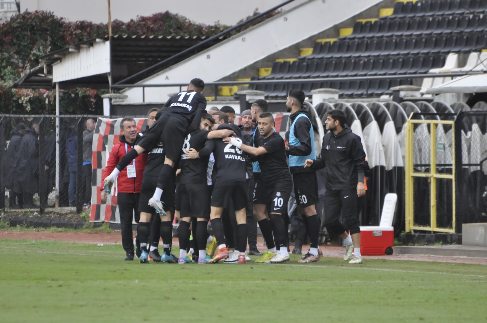 Nazilli Belediyespor’dan Muhteşem dönüş