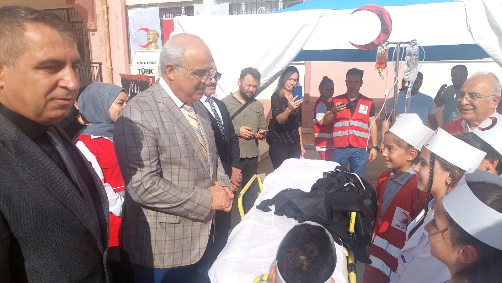 KIZILAY HAFTASI ETKİNLİKLER İLE BAŞLADI