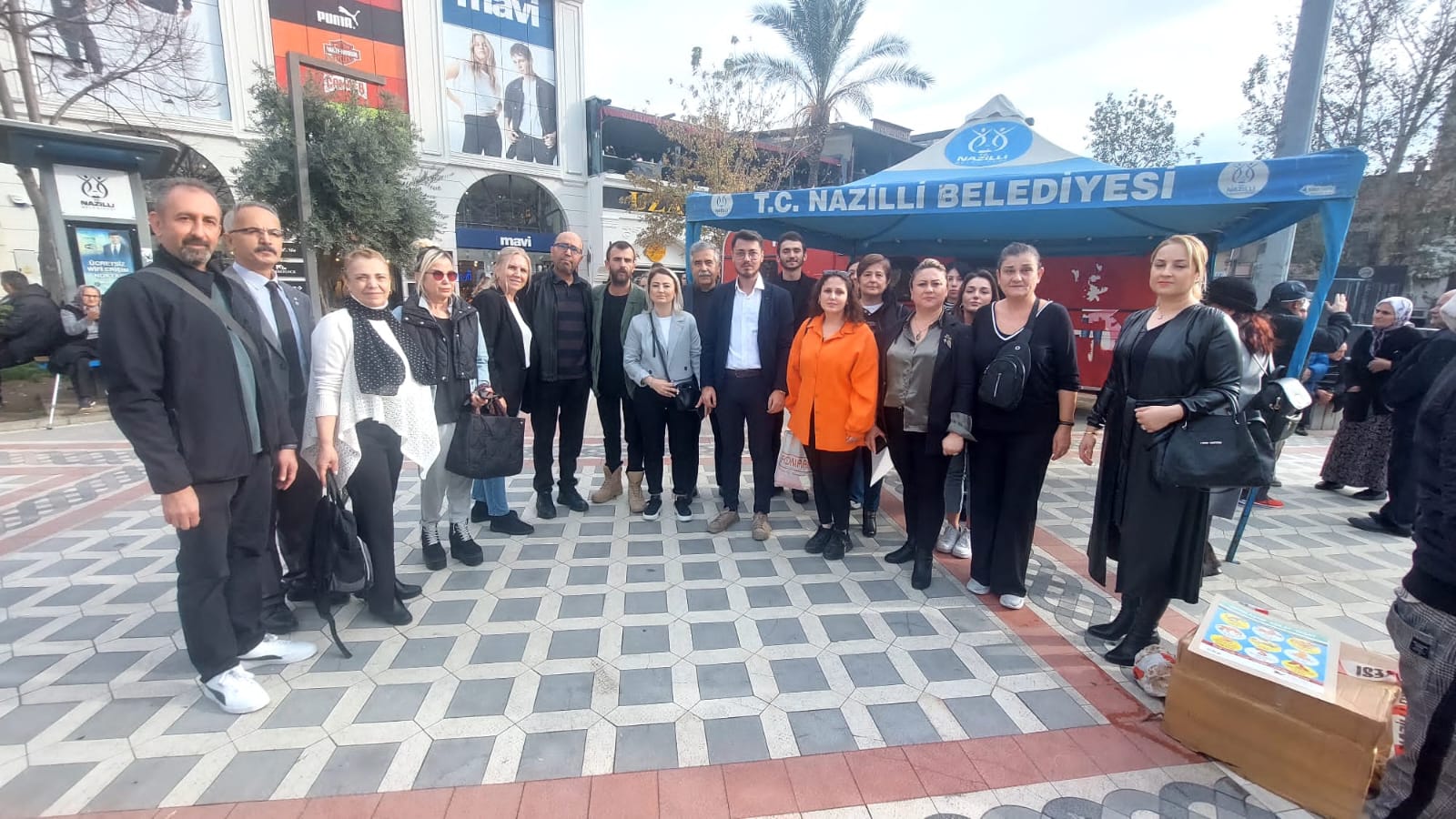 Akbaş’tan hayvanseverlere destek
