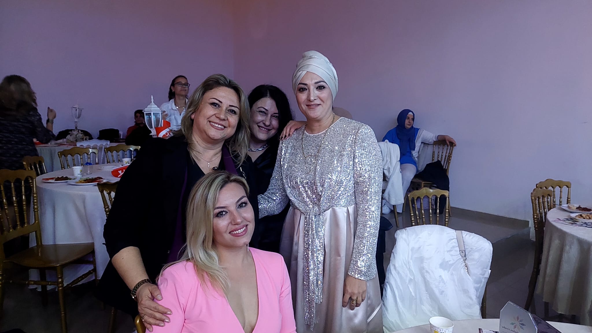 Akbaş Kadınları yalnız bırakmadı