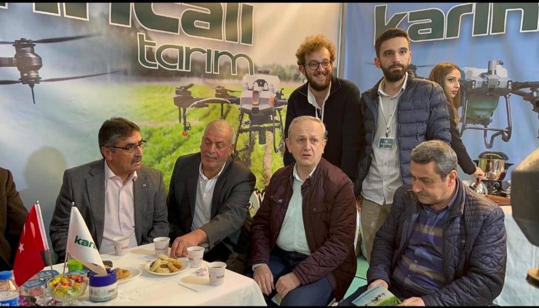 Zeki İnal Tarım Fuarını ziyaret etti.
