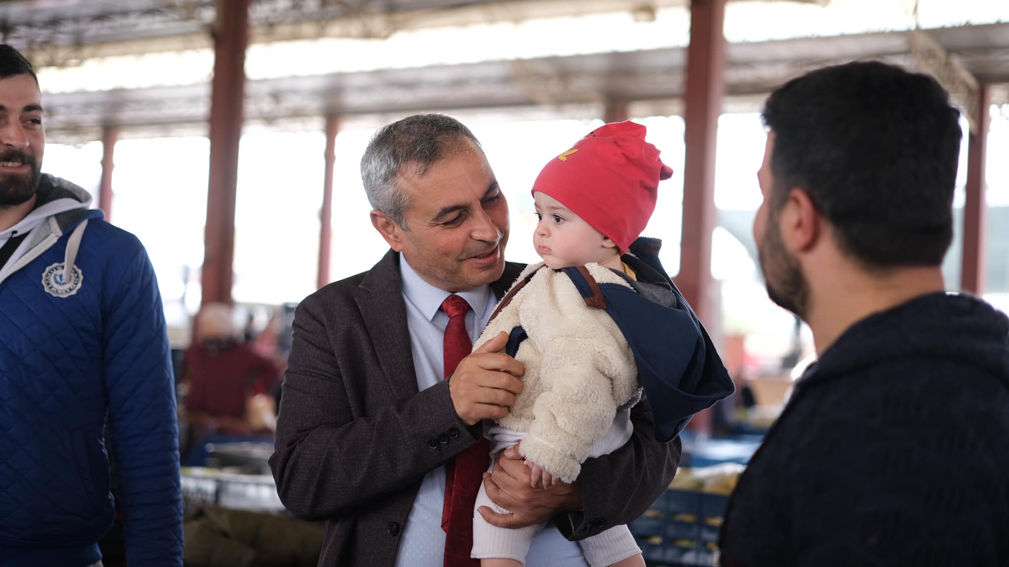 İYİ Partili Cüneyt Korkmaz Gittiği her yerde sevgi ile karşılanıyor