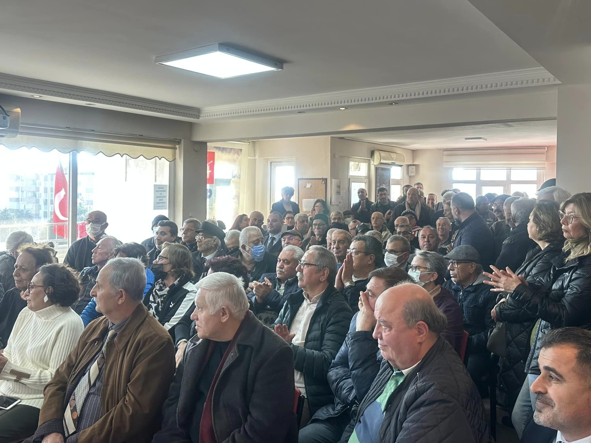 Tetik Örgüt ile bir araya geldi.