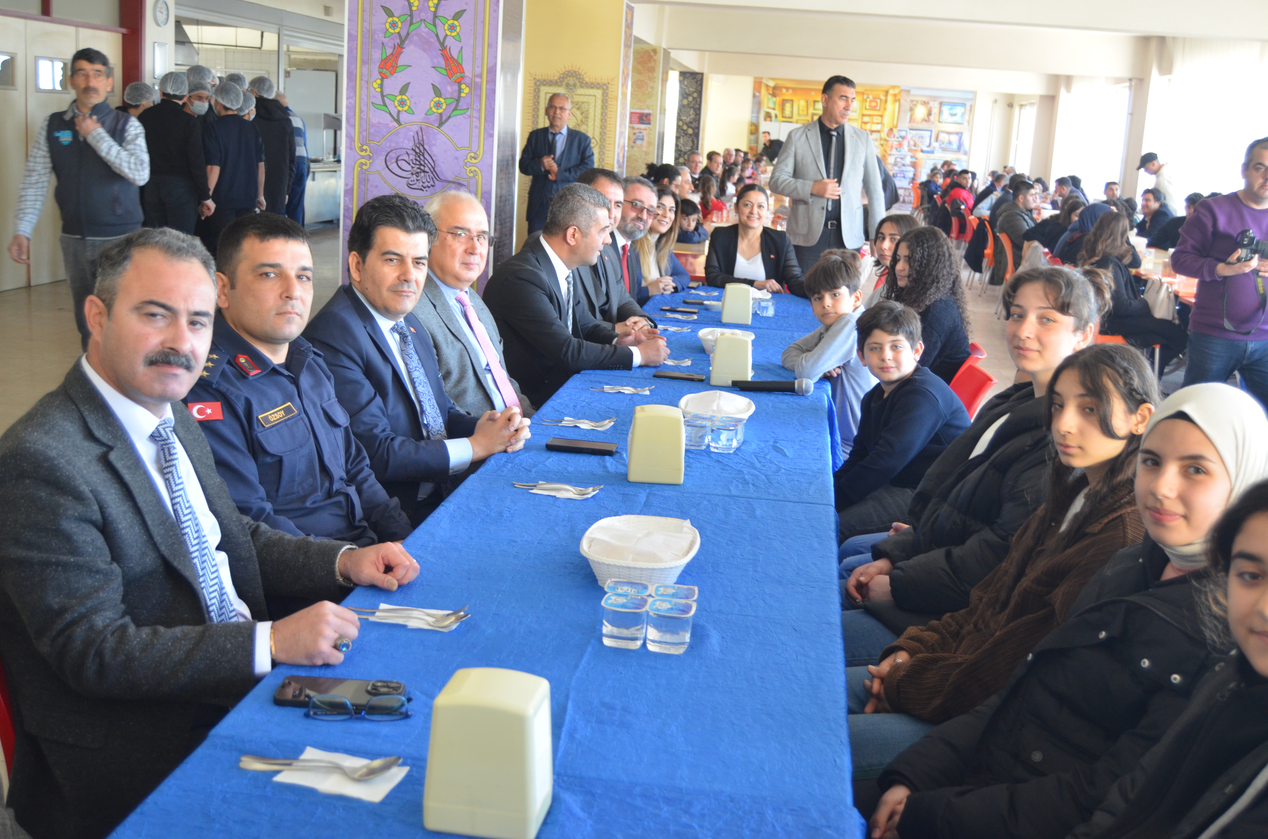 Milli Eğitim’den Depremzede öğrencilere yemek