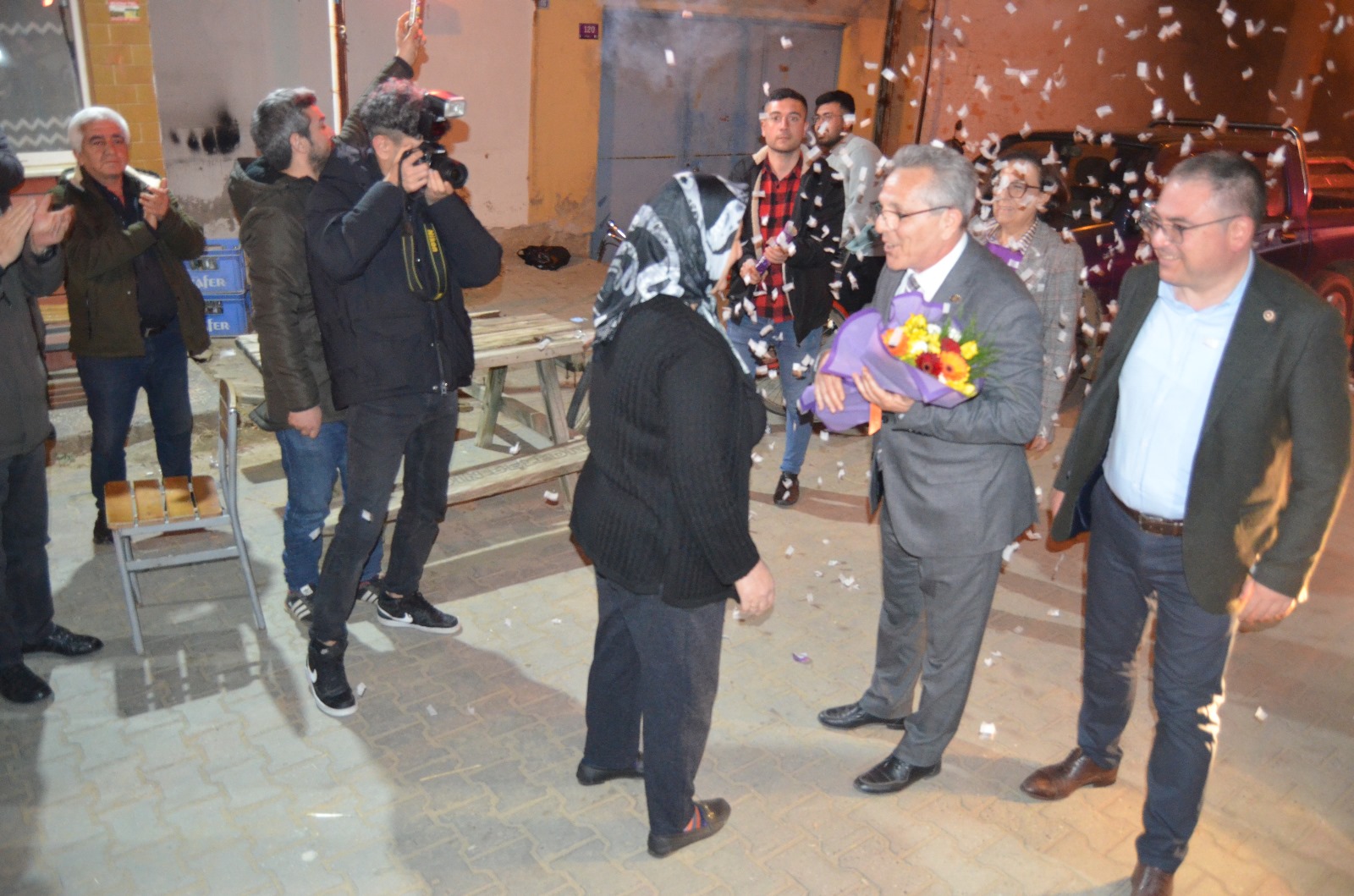 Dr. Ertuğrul Tetik "Benim Halkım Yönetimde olacak."