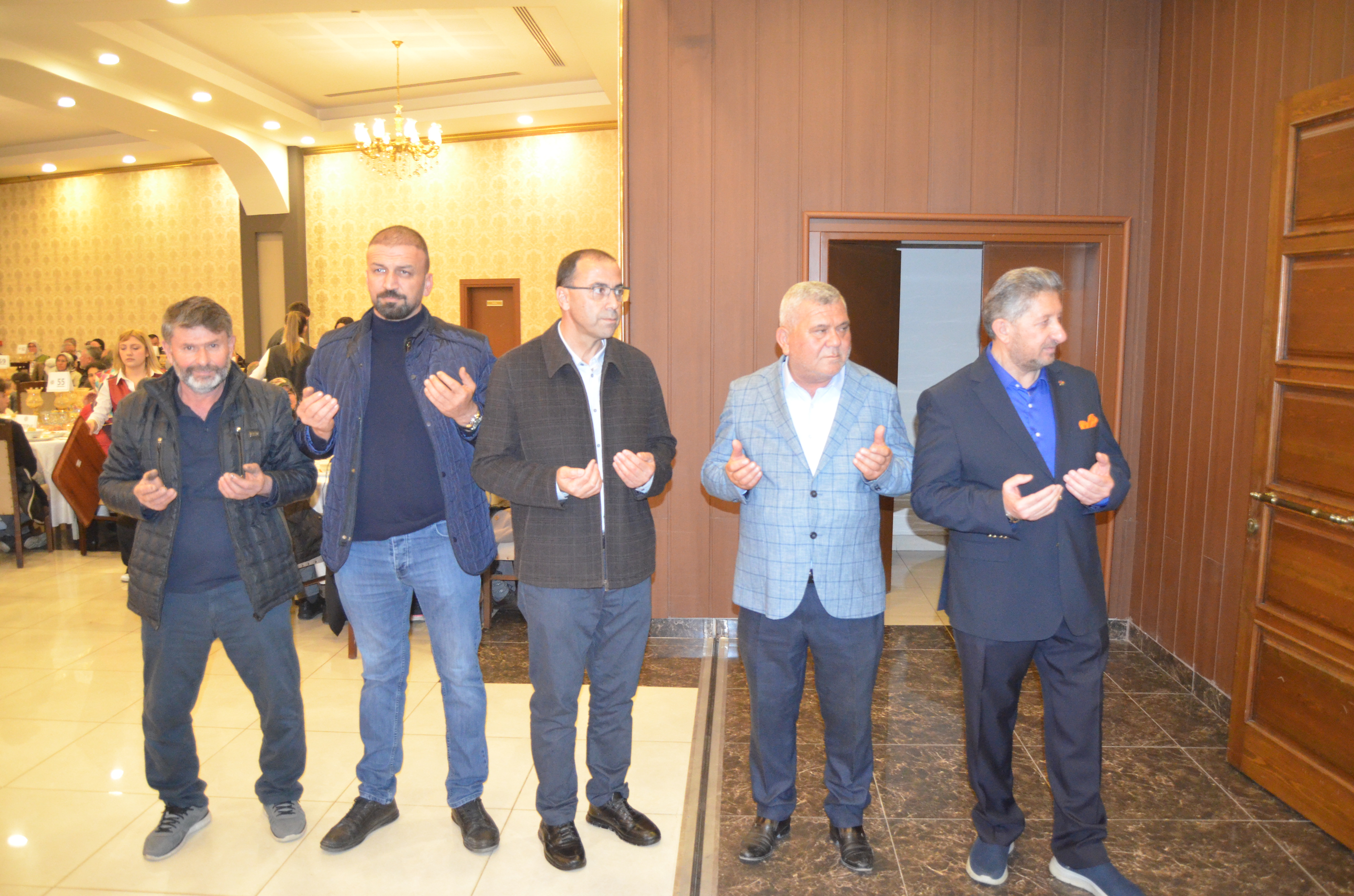 Sanayi Sitesi iftar geleneğini bozmadı
