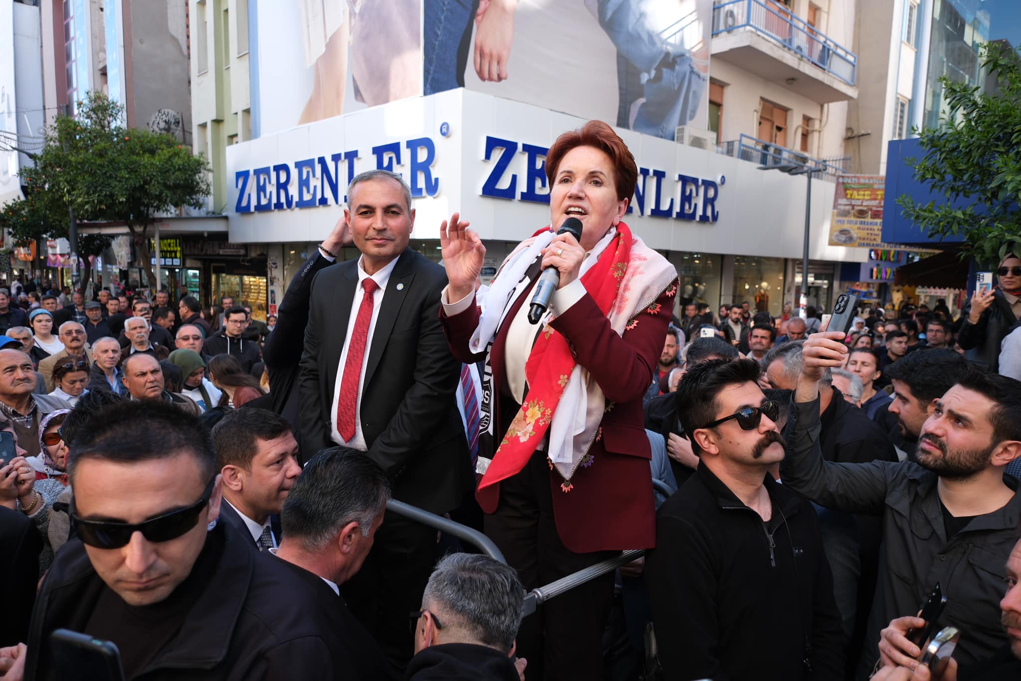 Akşener  “Cüneyt Korkmaz’ın her şeyine kefilim.”
