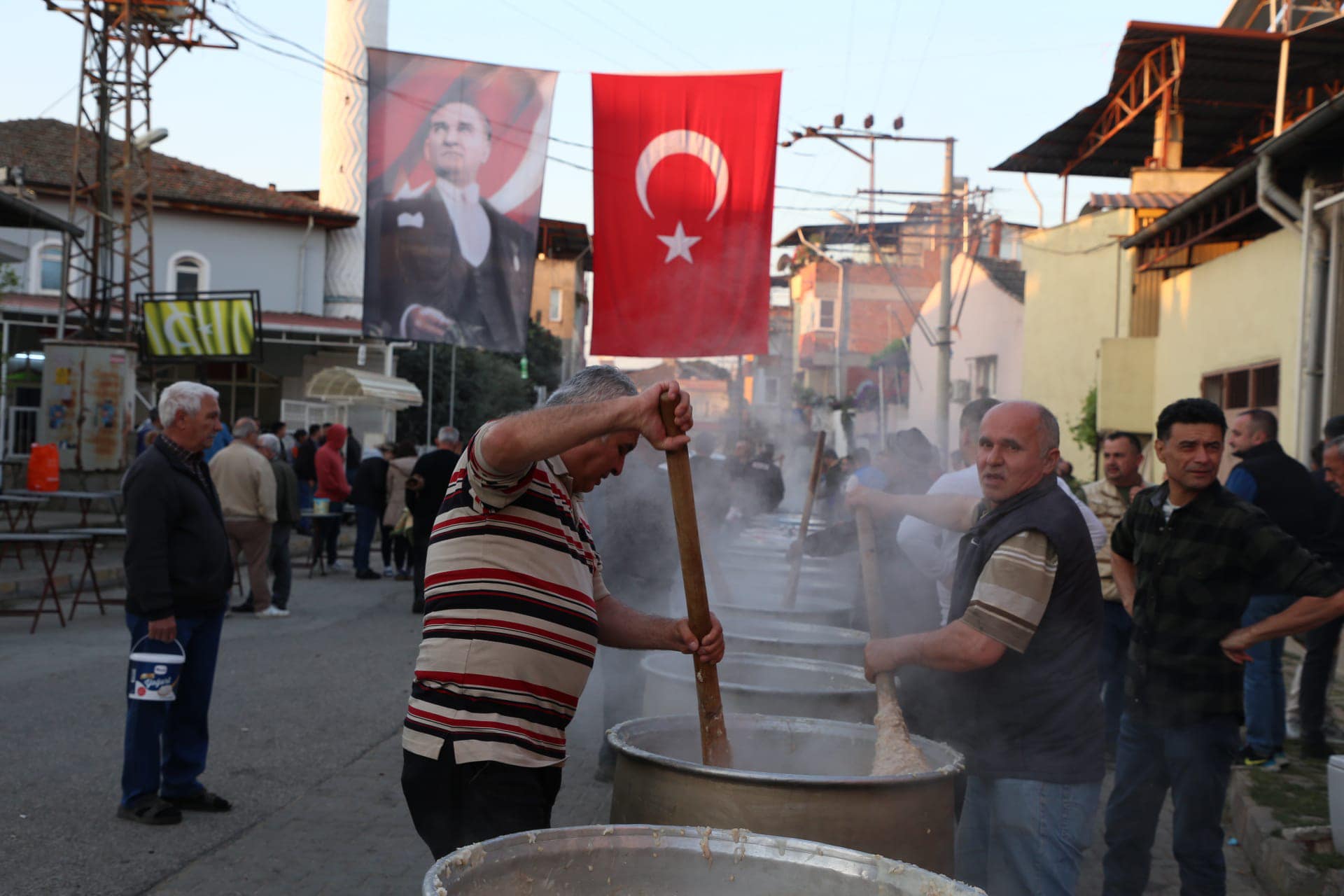 Tam 400 Yıldır O gelenek değişmedi