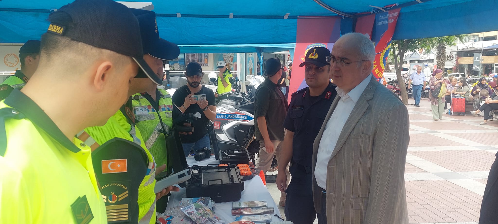 Trafik haftası çeşitli etkinlikler ile kutlanıyor