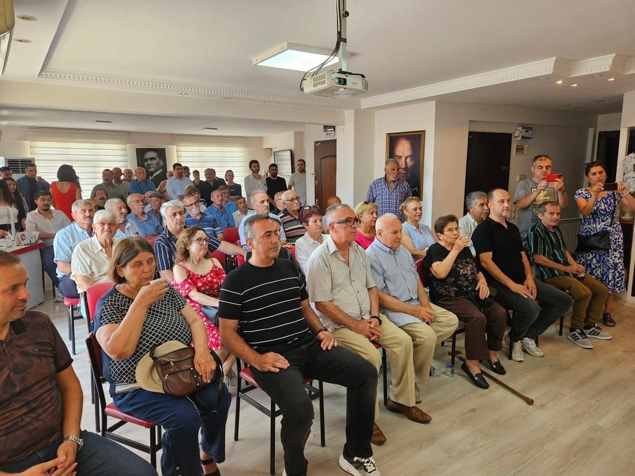 CHP Bayramın son günü Bayramlaştı