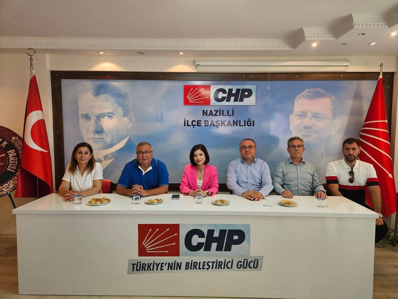 CHP Bayramın son günü Bayramlaştı