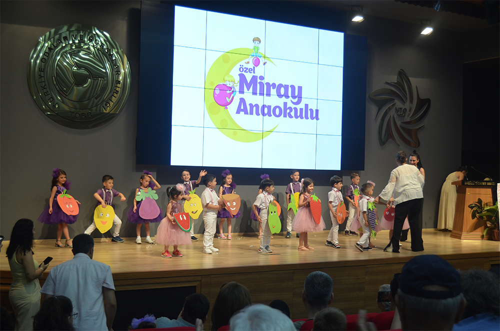 Miray Ana Okullarından Yıl sonu etkinliği
