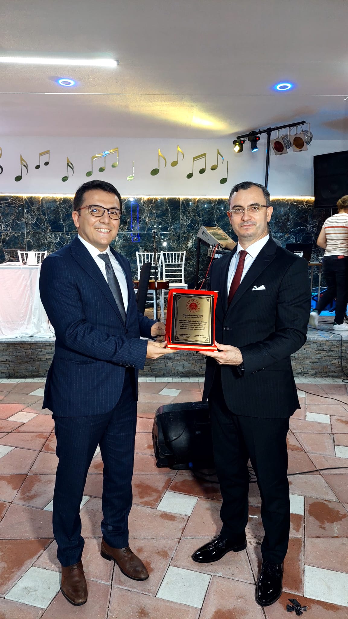Nazilli’den Ayrılan Hakim ve Savcılar’a Plaket takdim edildi