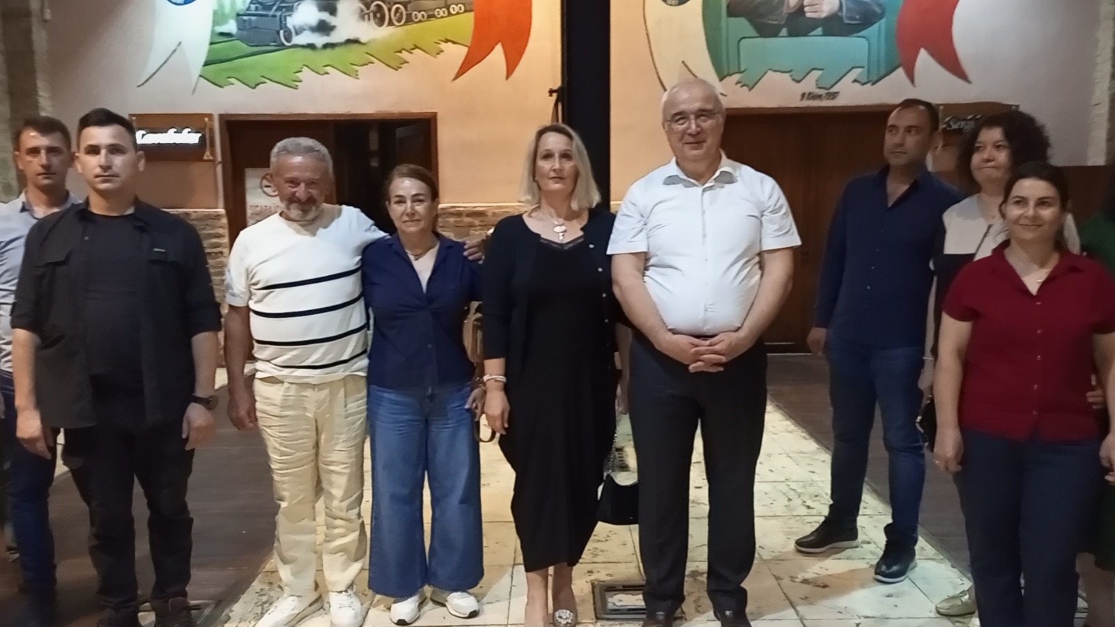 KAYMAKAM ARISOY'A VEDA YEMEĞİ