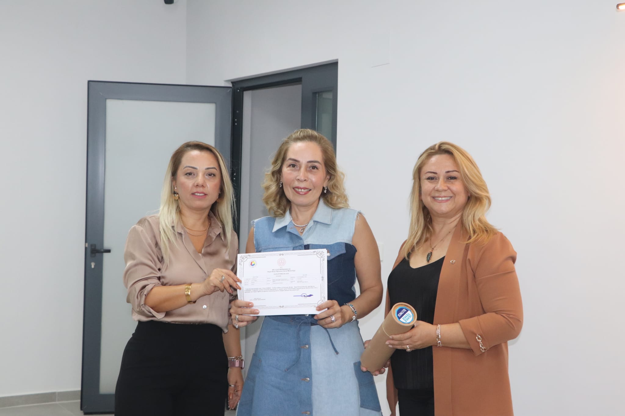 İŞİMİZ TEMİZ PROJESİNDE İLK KURSİYERLER SERTİFİKALARINI ALDILAR