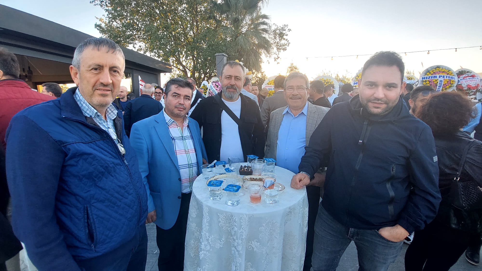 Mazi Restaurant görkemli bir törenle açıldı