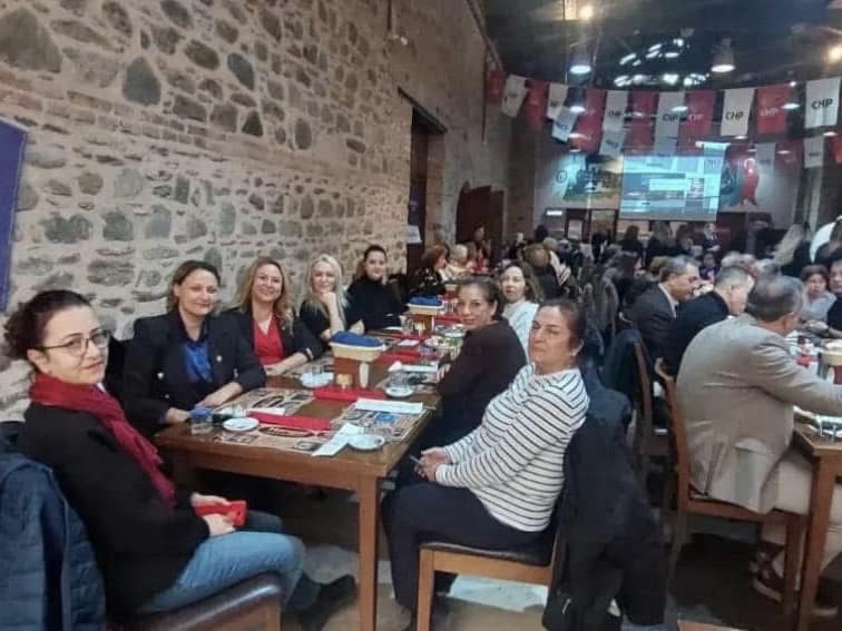 CHP’li Kadınlar Kahvaltıda buluştu