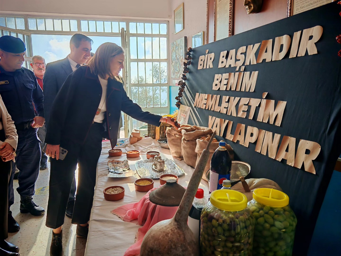 Şenlik Havasında Yerli Malı Haftası Kutlandı