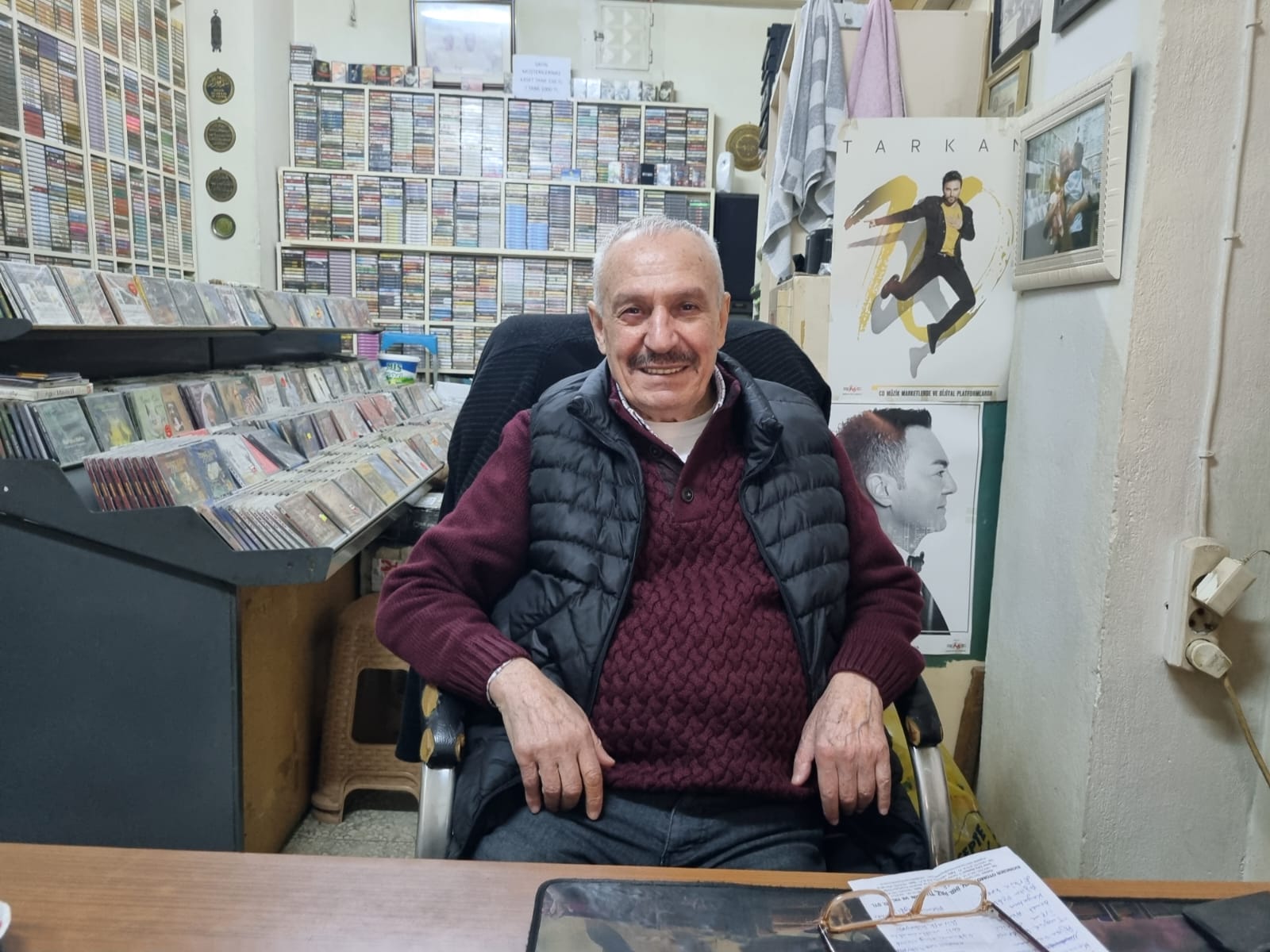 PLAK SEKTÖRÜNE NERDEYSE YARIM ASIR VERDİ