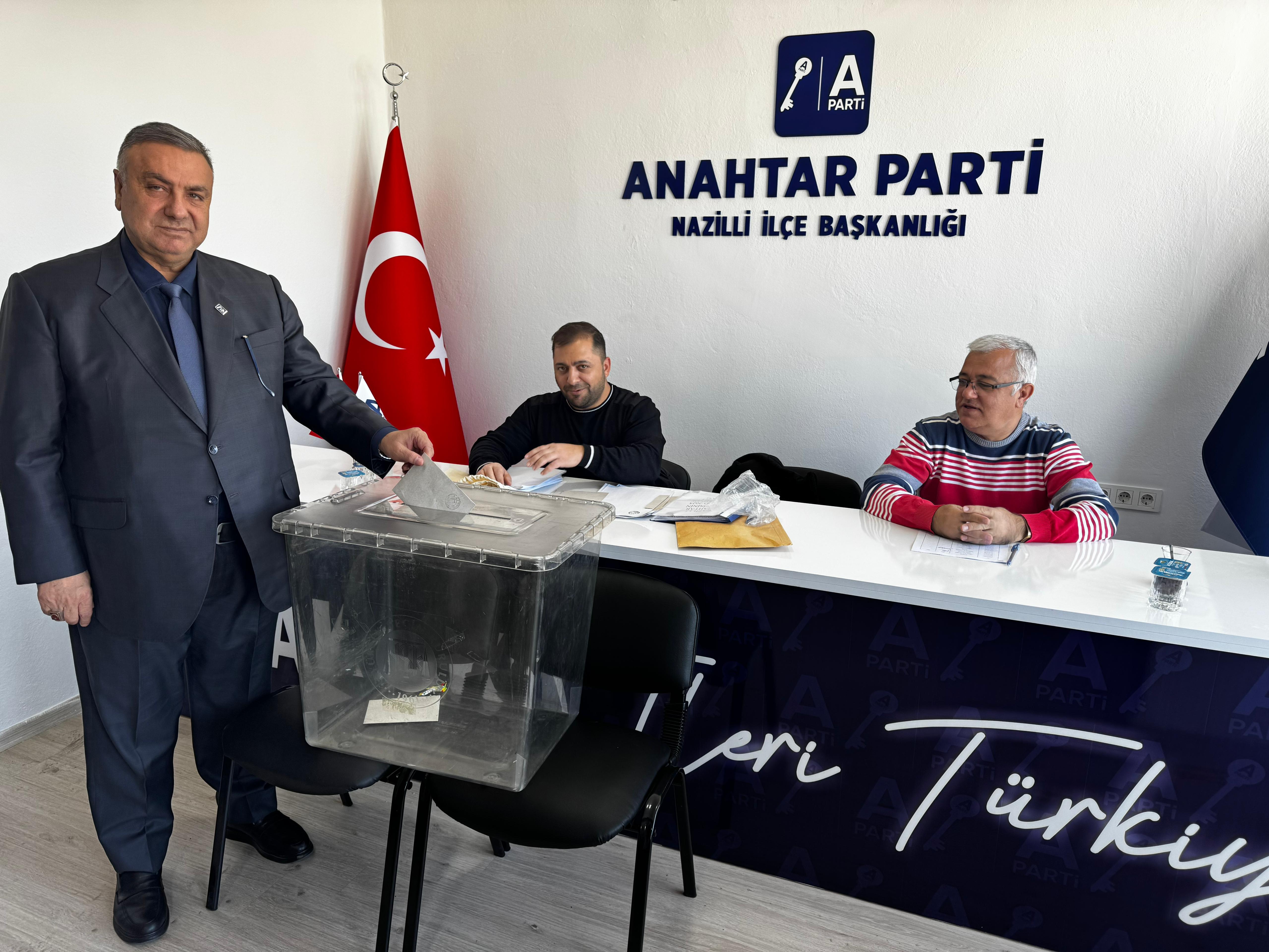Anahtar Parti’de Furkan Eftal Kırlıoğlu Dönemi resmen başladı