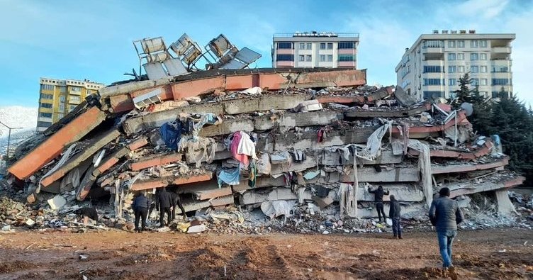 6 Şubat 2023’de yüreklerimiz yandı