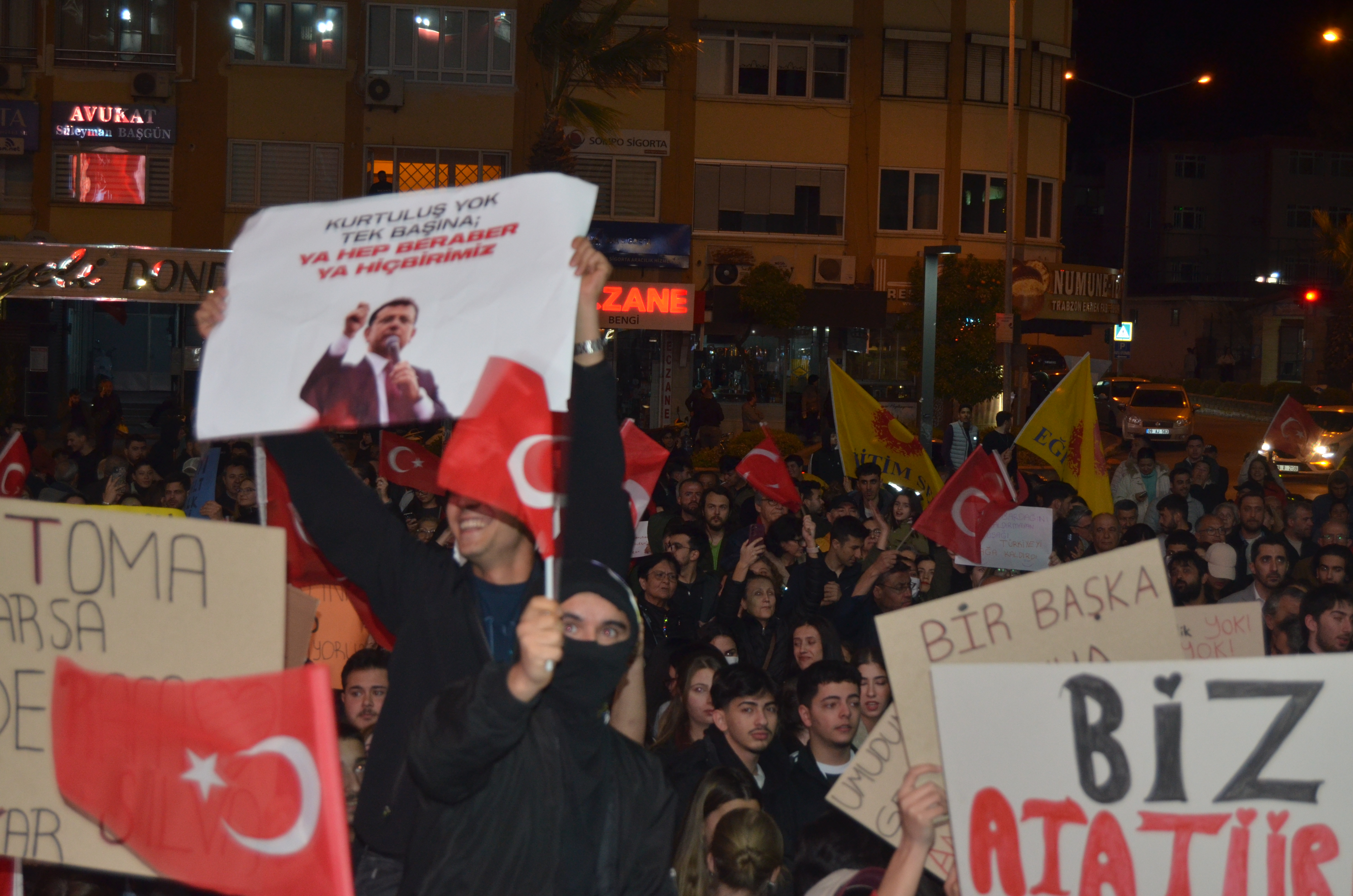 CHP ‘Saraçhane Ruhu ile Yürüyoruz’ diyerek meydandaydı