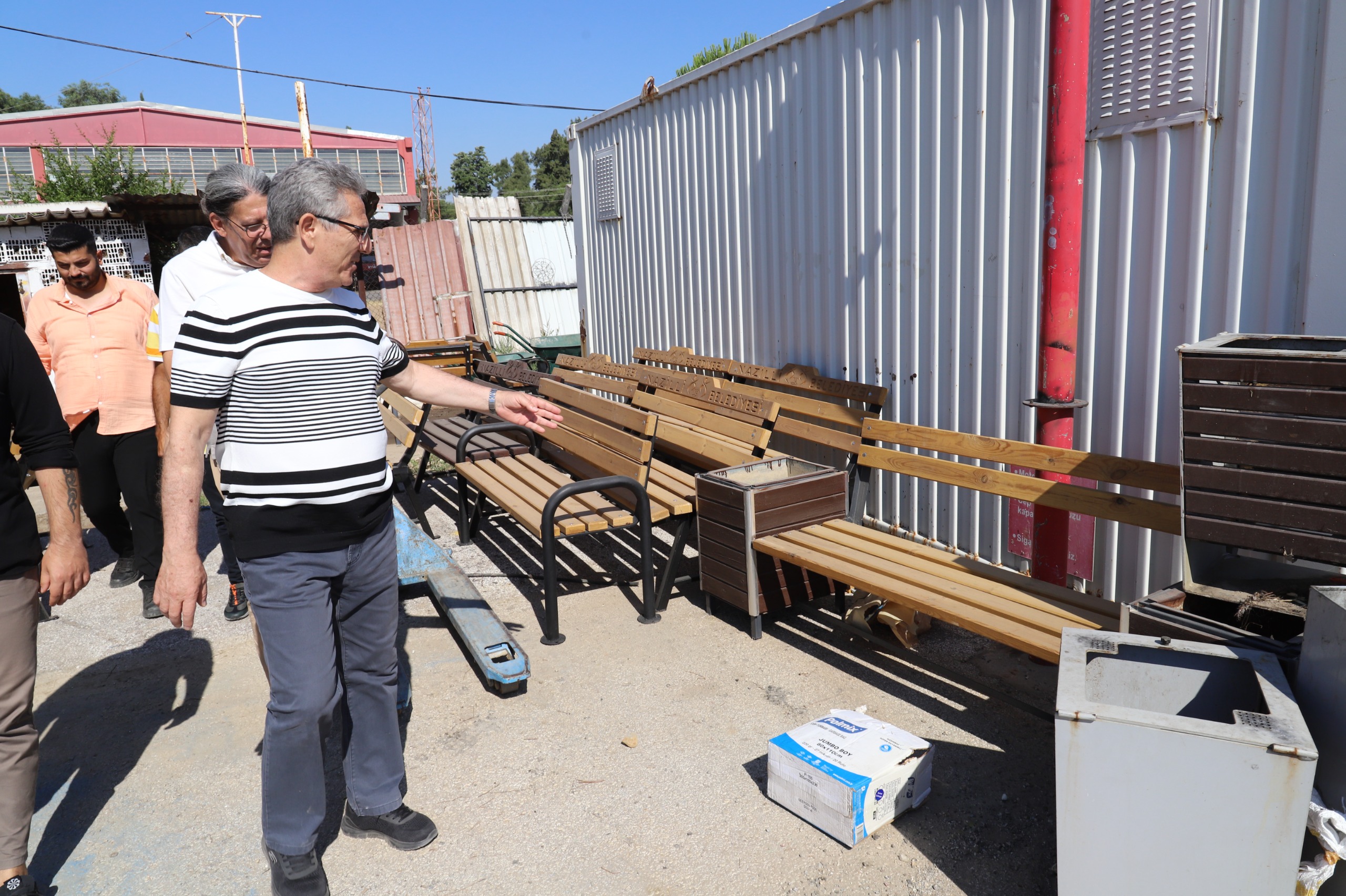 BAŞKAN TETİK YENİ PROJELERİ HAYATA GEÇİRMEYE DEVAM EDİYOR