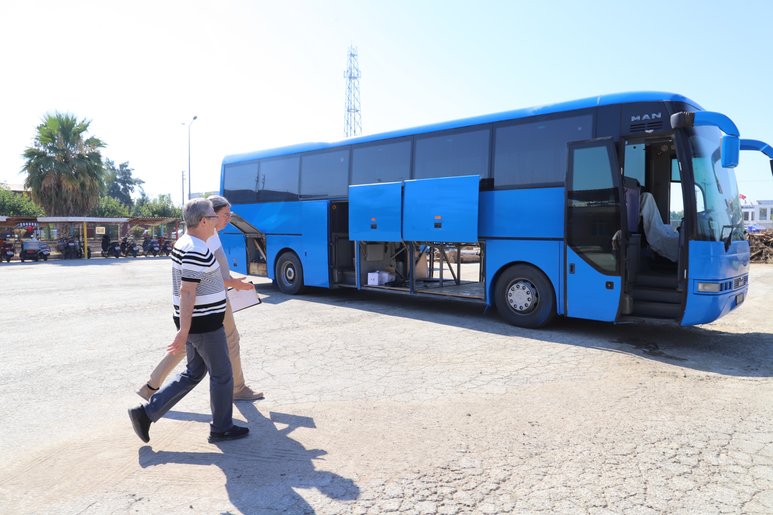 BAŞKAN TETİK YENİ PROJELERİ HAYATA GEÇİRMEYE DEVAM EDİYOR