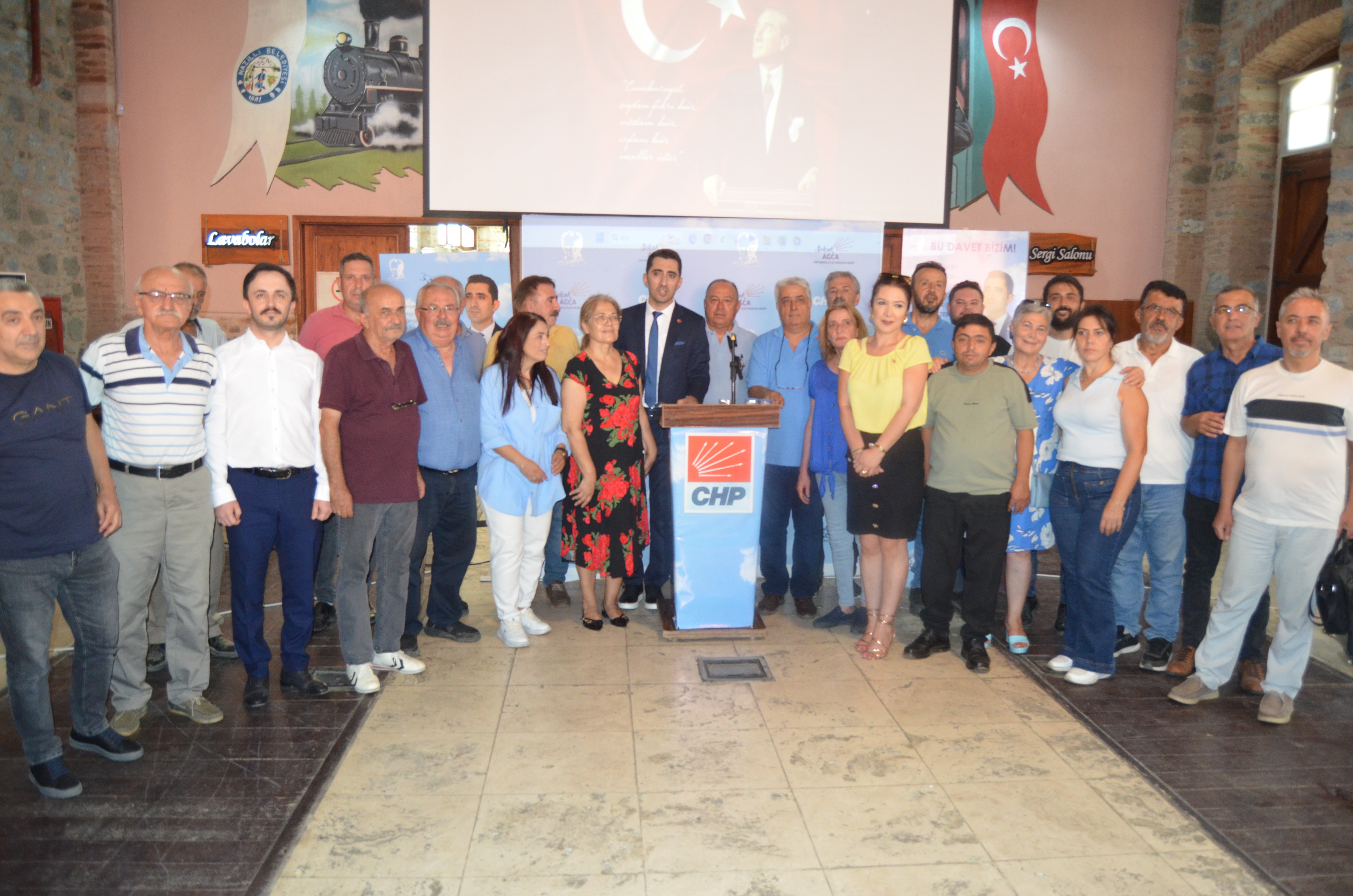 CHP'DE SELÇUK AĞCA 'BENDE ADAYIM' DEDİ