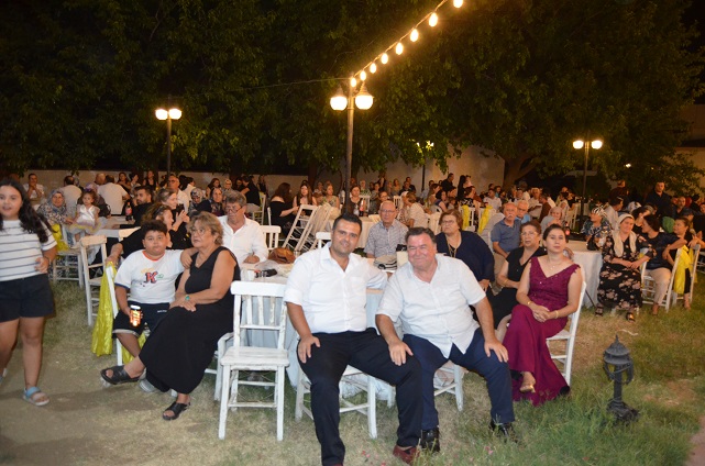 Fatih ve Elif Dünya evine girdi