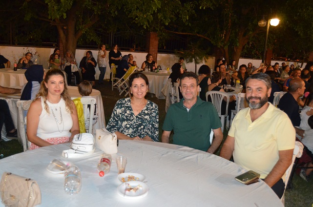 Fatih ve Elif Dünya evine girdi