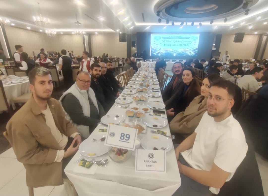NAZİLLİ SANATİ SİTESİ ÜYELERİ İFTAR YEMEĞİNDE BULUŞTU