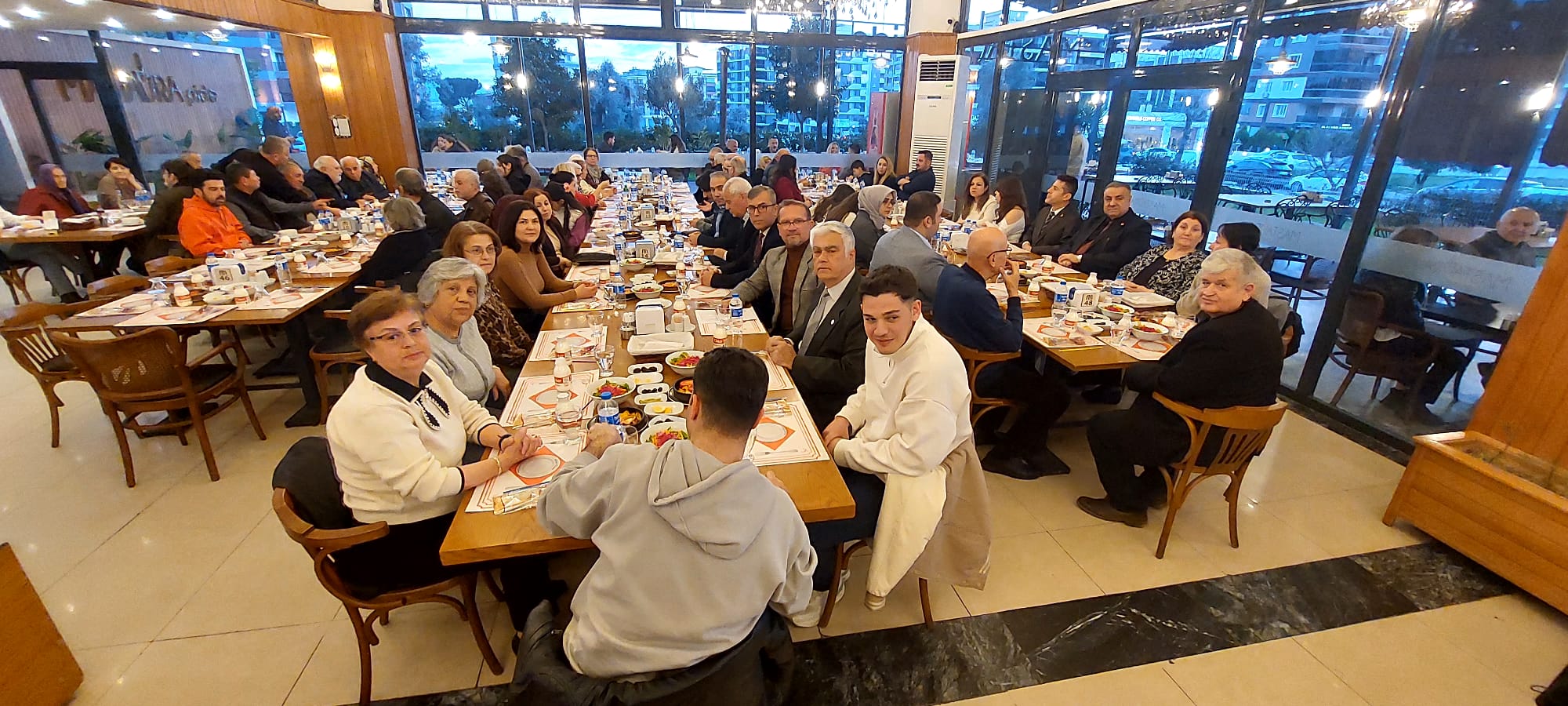 TEMAD Üyeleri iftar yemeğinde buluştu