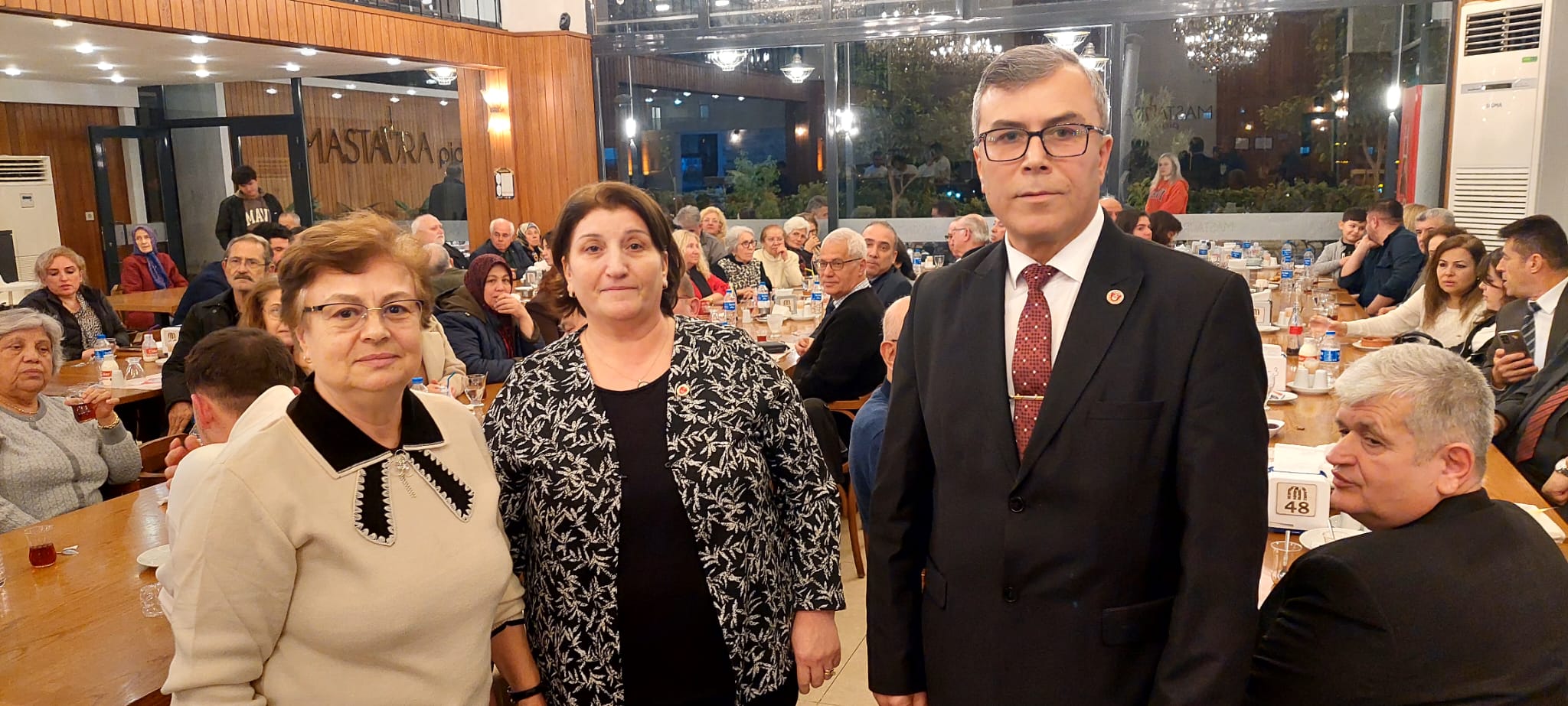 TEMAD Üyeleri iftar yemeğinde buluştu
