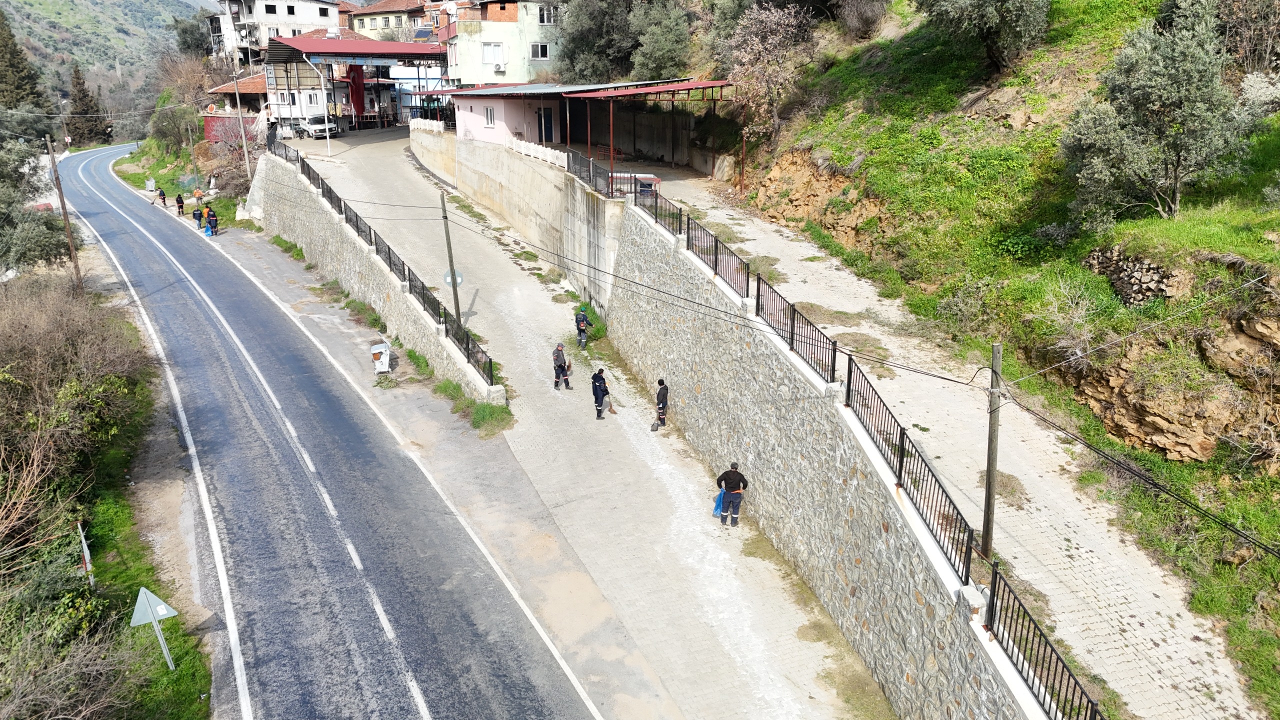 Nazilli Belediyesi’nden 82 mahallede bayram temizliği 