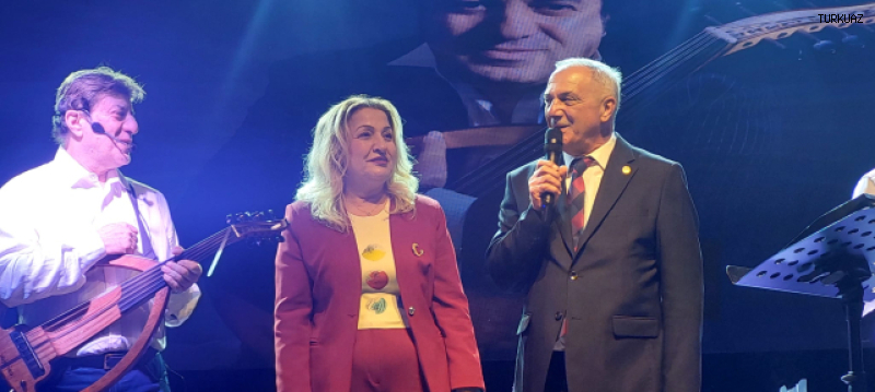 Coşkun Sabah Sultanhisar’da Hayranlarını Büyüledi