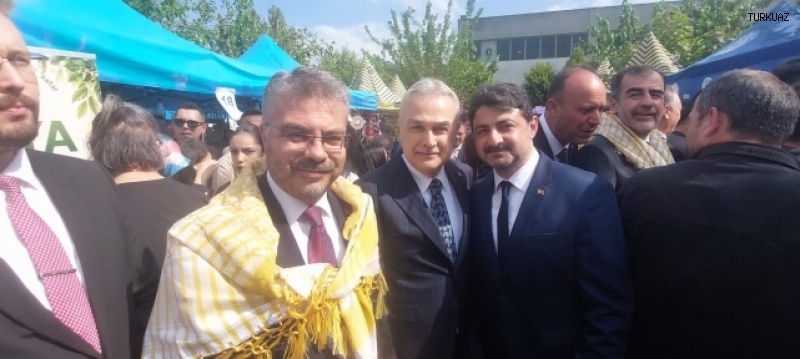 BAKAN ERSOY İSABEYLİ'DE DEVAM EDEN FESTİVALE KONUK OLDU