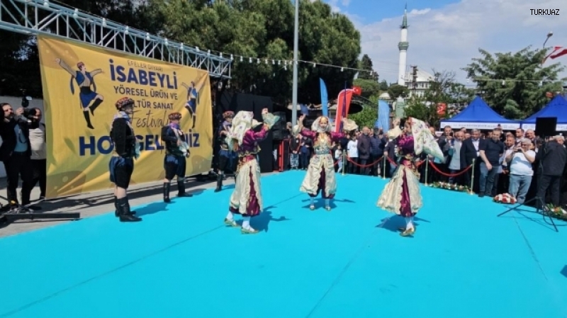 BAKAN ERSOY İSABEYLİ'DE DEVAM EDEN FESTİVALE KONUK OLDU